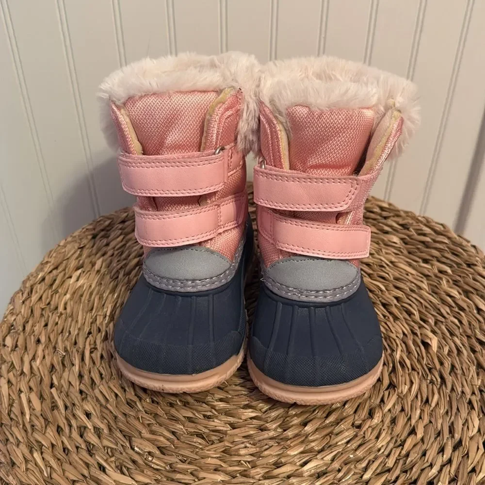 🌻Oshkosh Pink and Blue Winter Boots with Faux Fur - 4 - Great Used Condition