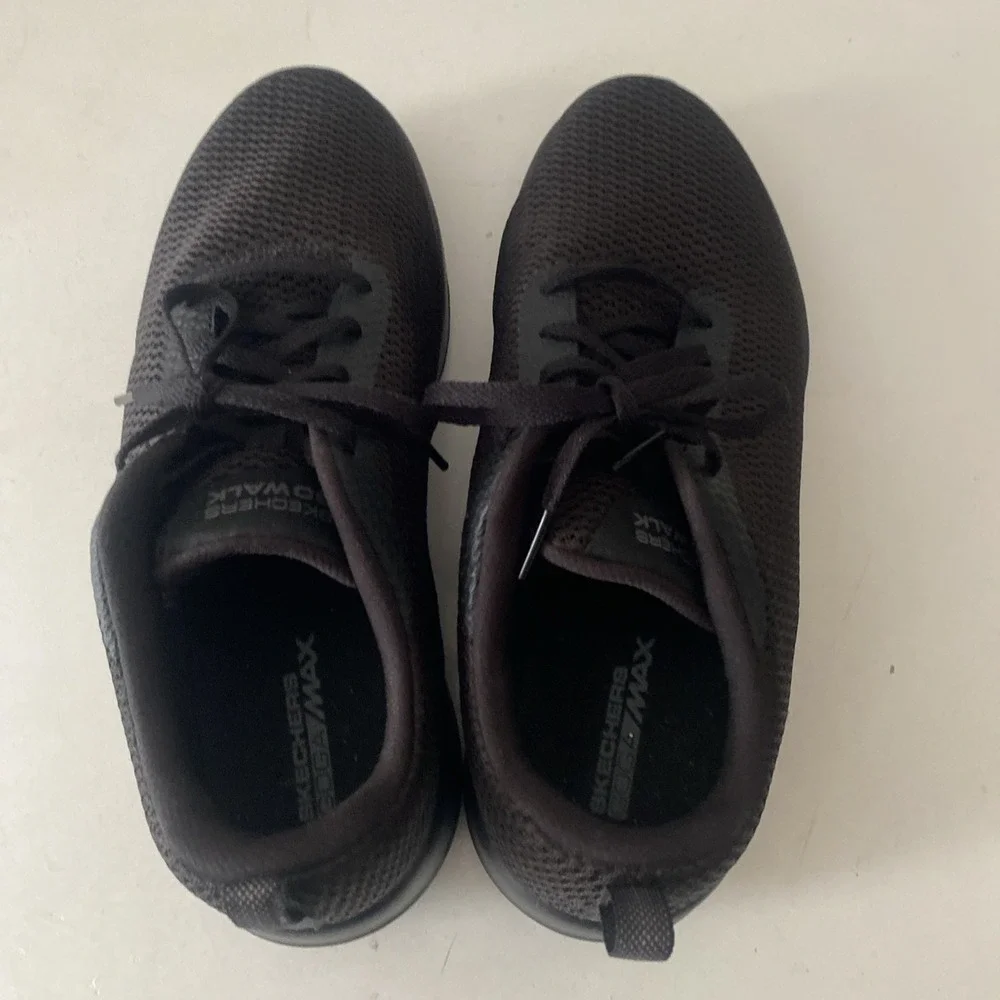 Skechers sneakers women
