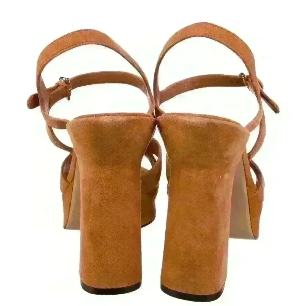 Salvatore Ferragamo 💜💜💜👡 description