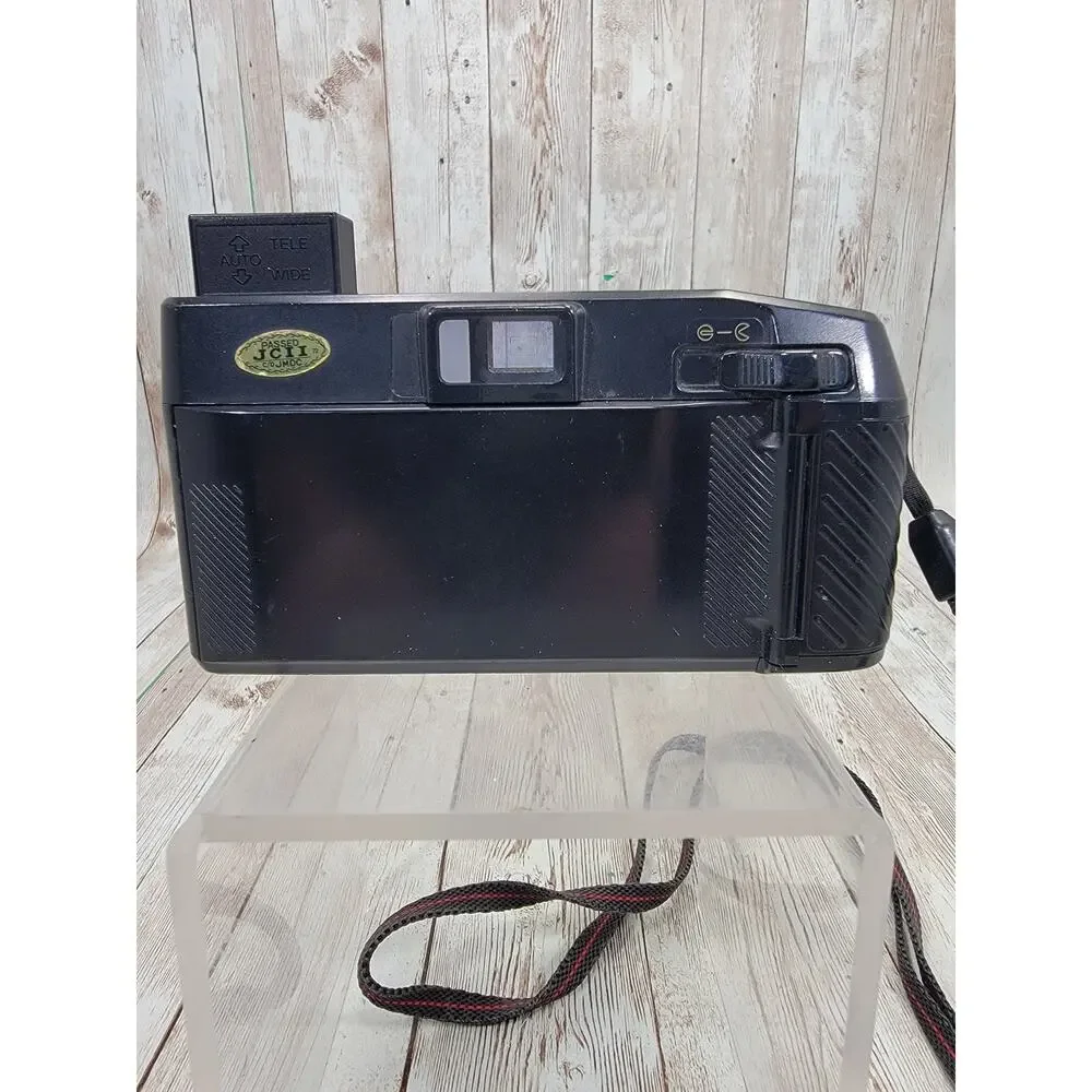 Fuji DL-400 TELE Point & Shoot 35mm Film Camera 35mm-70mm Lens Black w/2 Battery