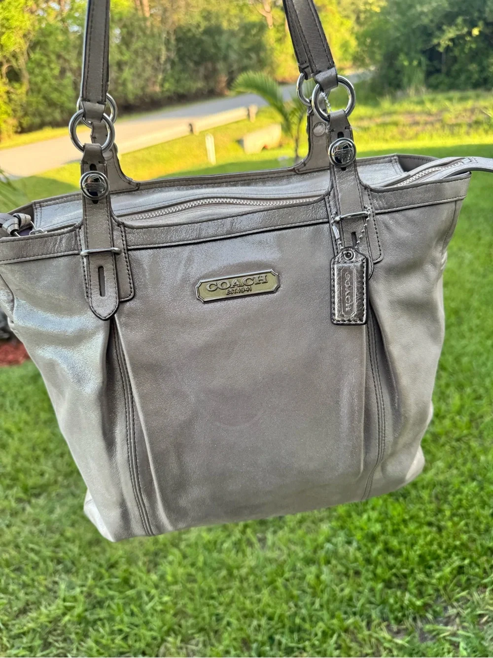 VINTAGE Coach Hampton Laguna metallic bag