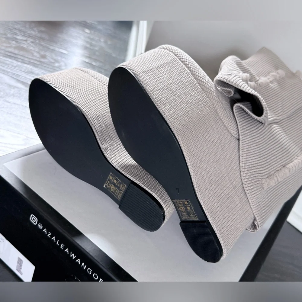 NEW Over-the-Knee Platform Boots