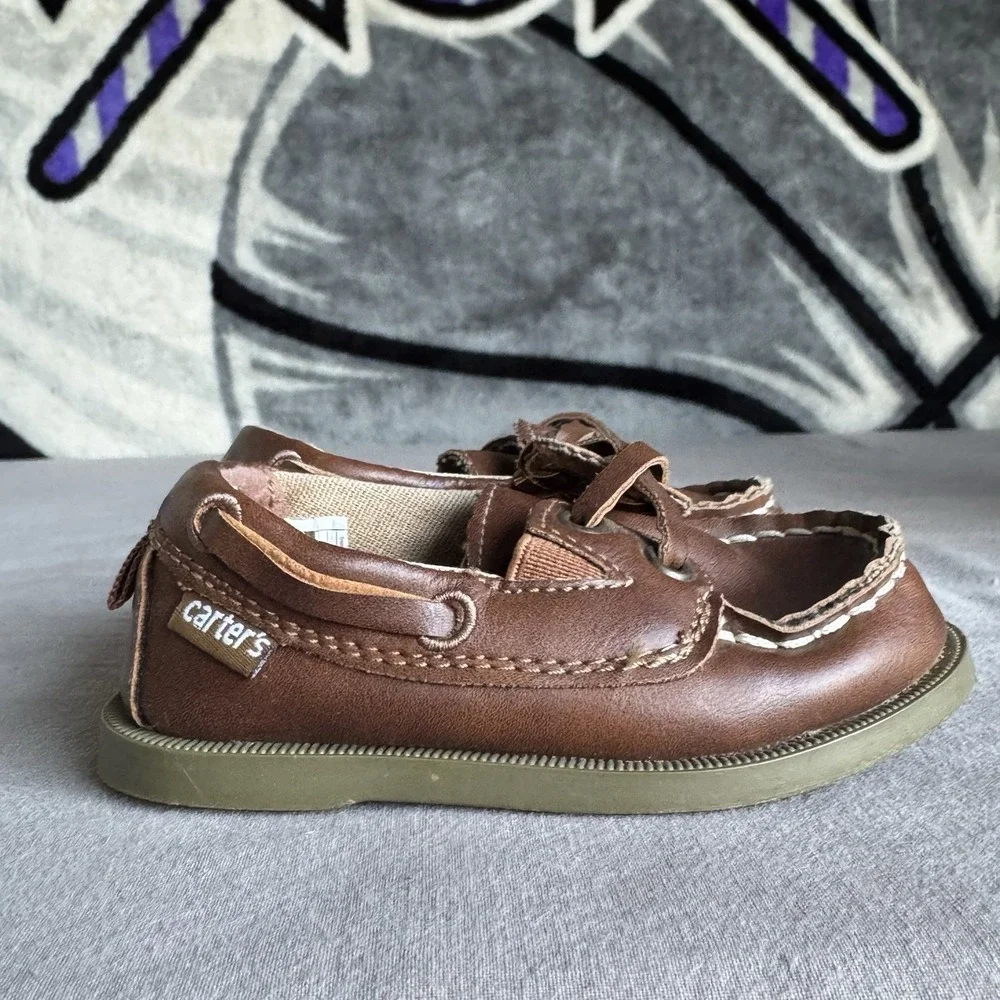 Carters size 5c
