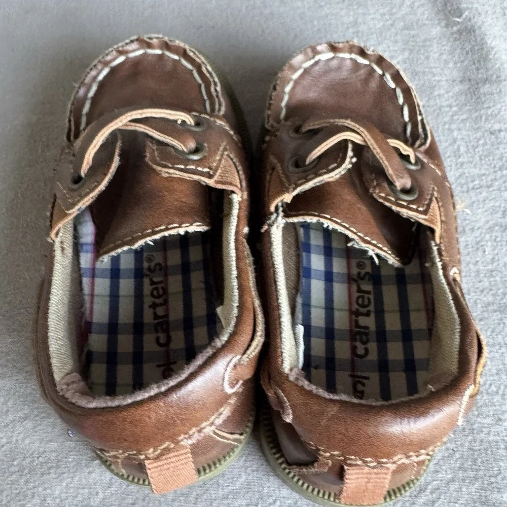 Carters size 5c