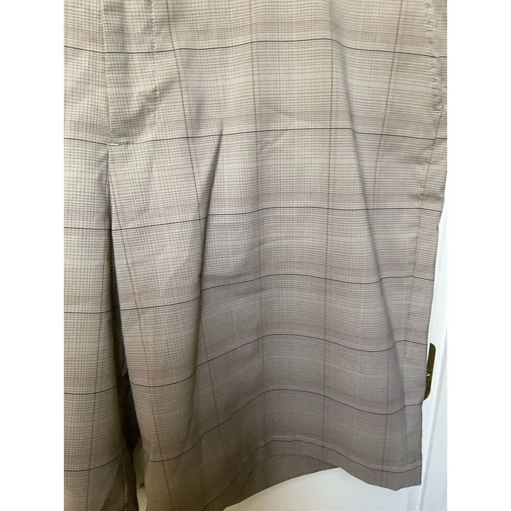 Slazenger Golf Shorts men’s size 38‎ Plaid Tan Athletic Poly Spandex Flat Front