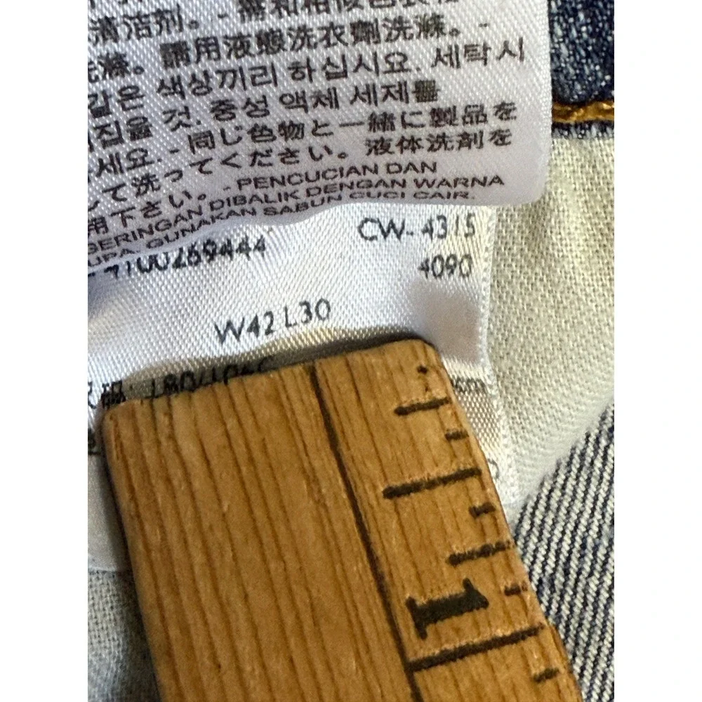 Levi's 511 Slim Fit Medium Wash Jeans W42 L30 5-Pocket Zip‎ Fly Denim