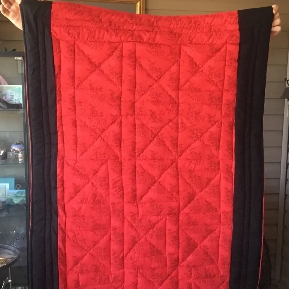 NWT Hand Crafted Red/Black/Grey/White Quilt