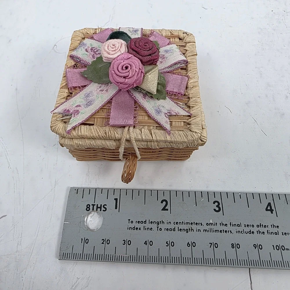 Avon this vintage