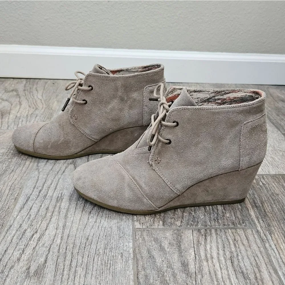 Toms kala wedge