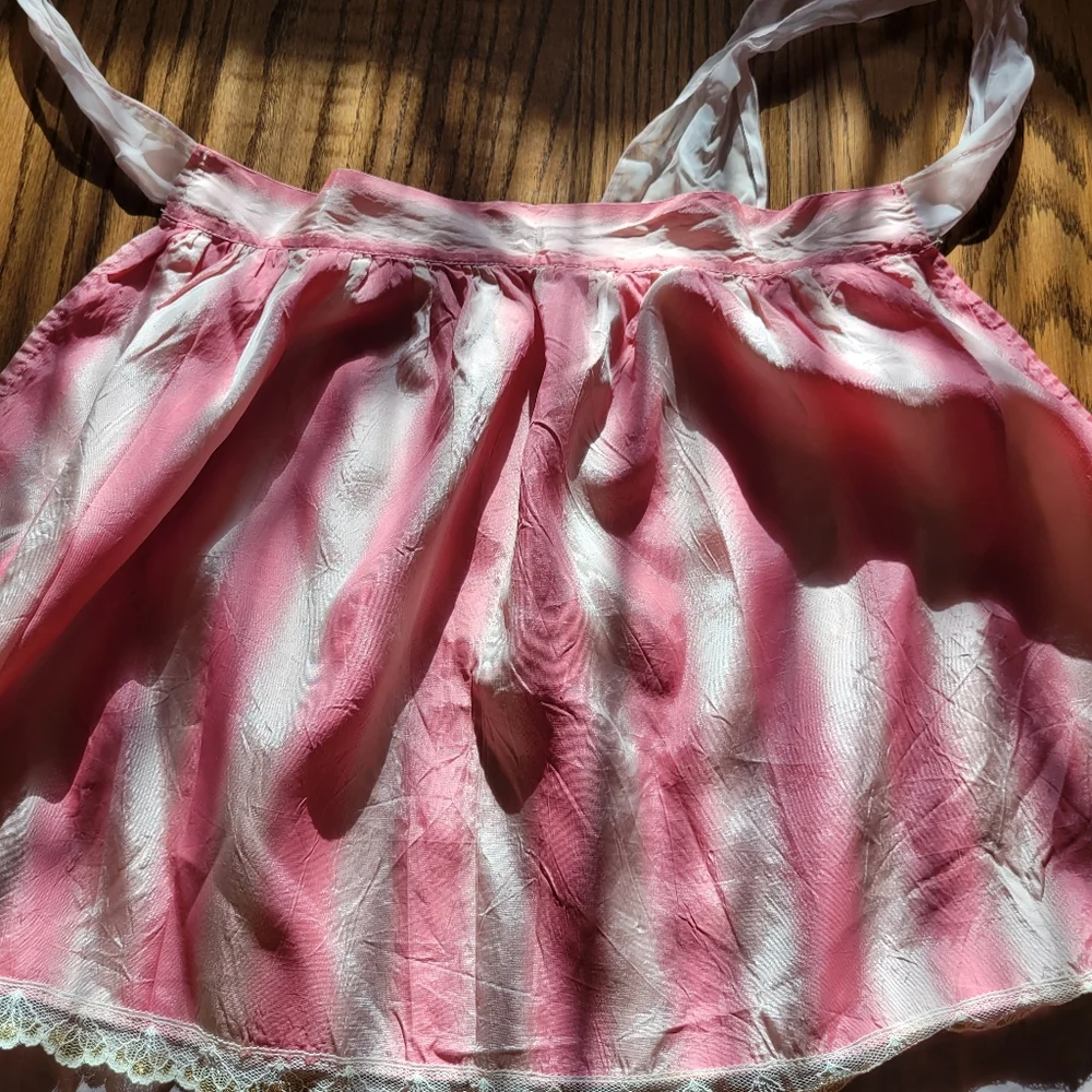 Fancy Vintage Apron ~ Pretty & Pink! ~ Handmade ~ MCM Vibe ~ Unique & Pretty!