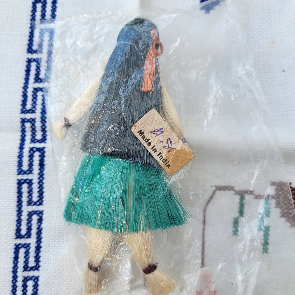 Embroidered Tea Towel  Korea Post-War  Cottage Industry Program & India Souvenir