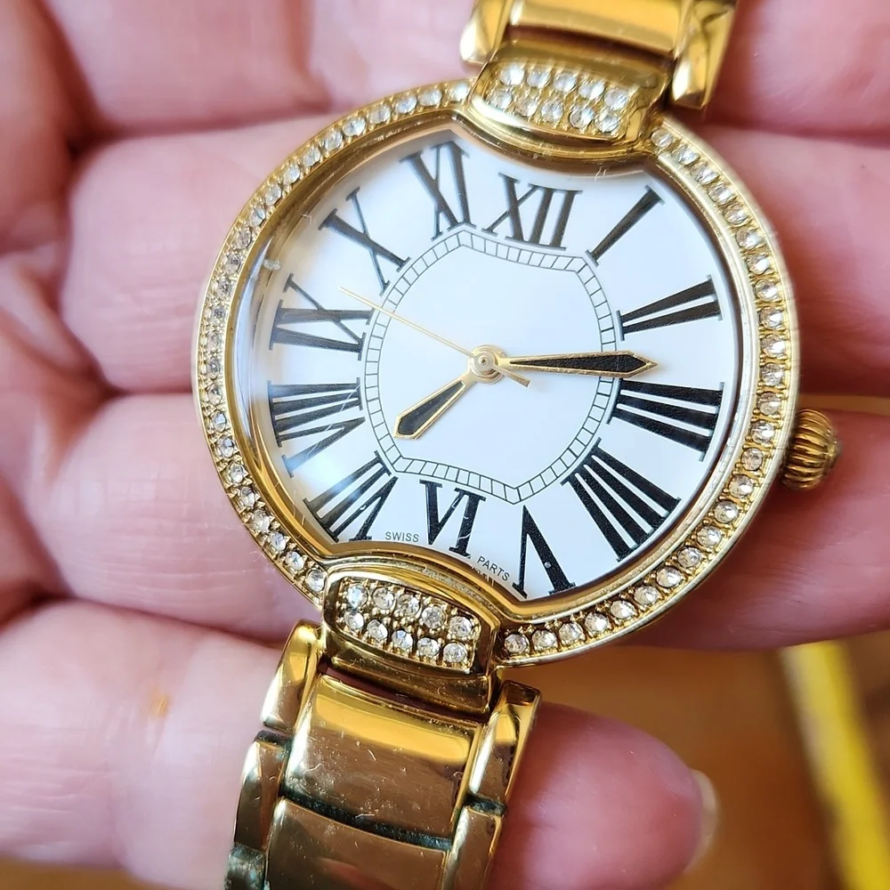 2 BRONZO ITALIA Watches Gold  Rhinestones Mother of Pearl Wristbands‎ Women