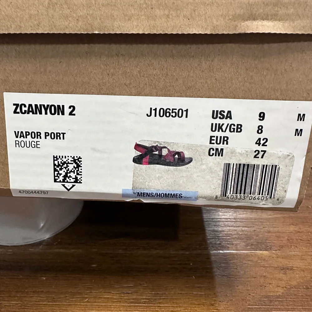 Chaco ZCanyon 2 Sandals Mens M9 Vapor Port‎ Rouge Red Black Outdoor Hiking NIB
