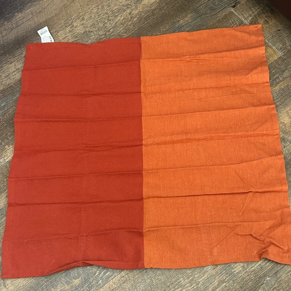 Pier 1 Harvest Check Napkin in Rich Orange 4 pc.‎ 20x20