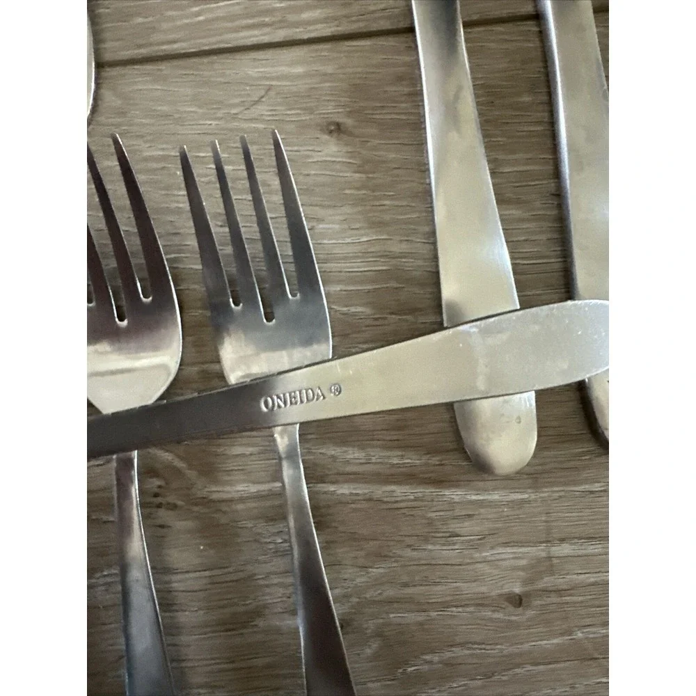 Oneida place jennifer stainless