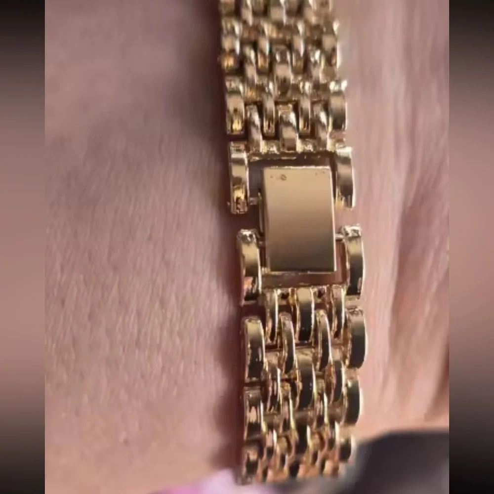 Anthropologie chic gold