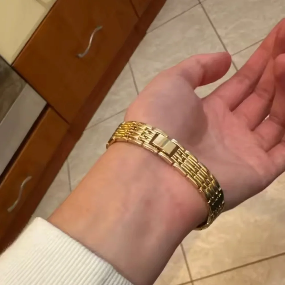 Anthropologie chic gold