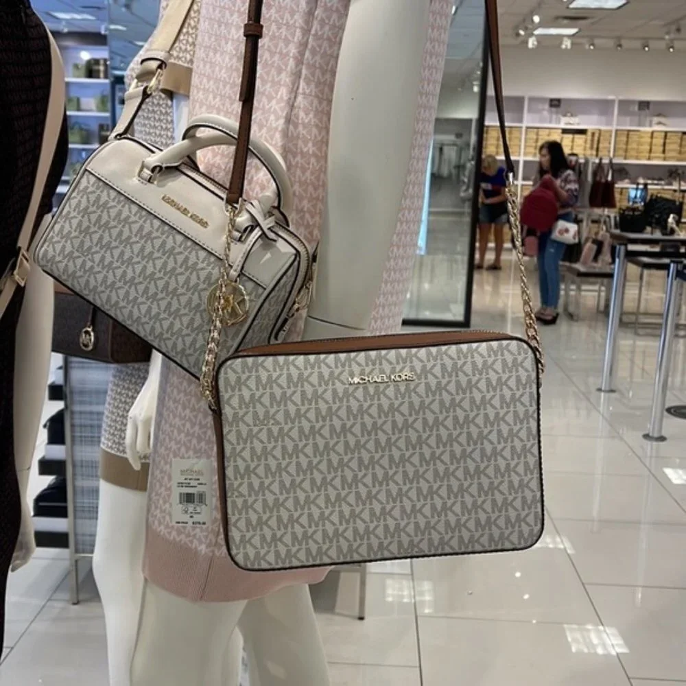 Michael Kors kors included color