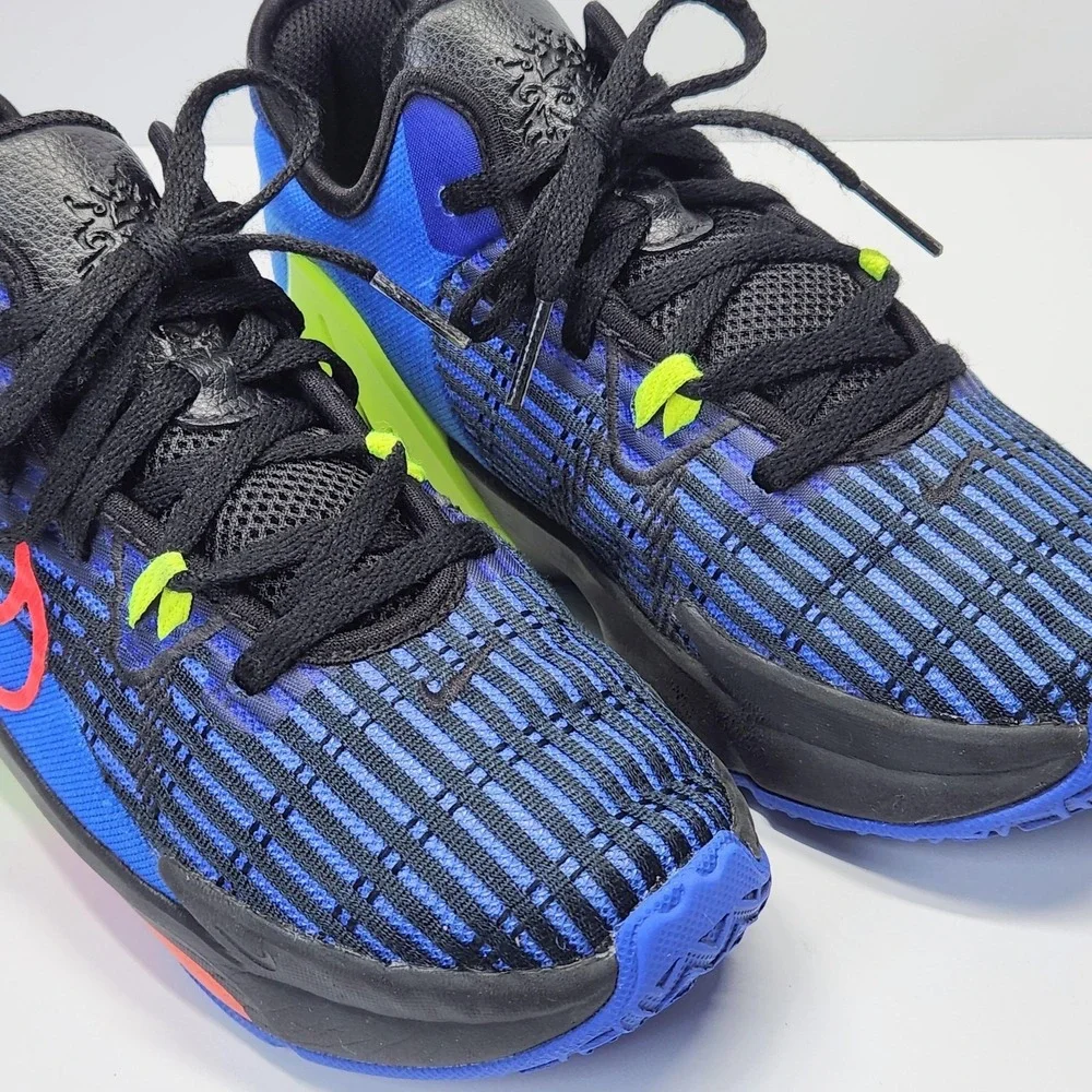 Nike lebron shoes