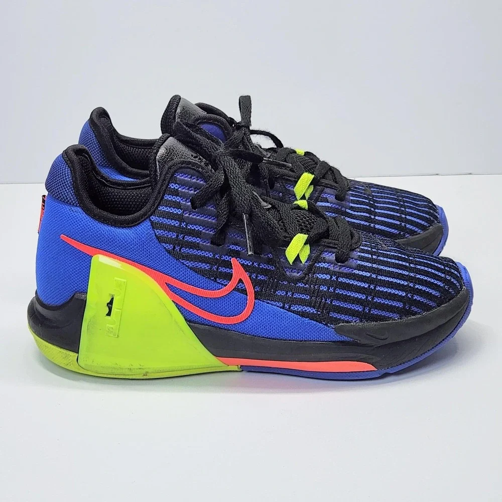 Nike lebron shoes