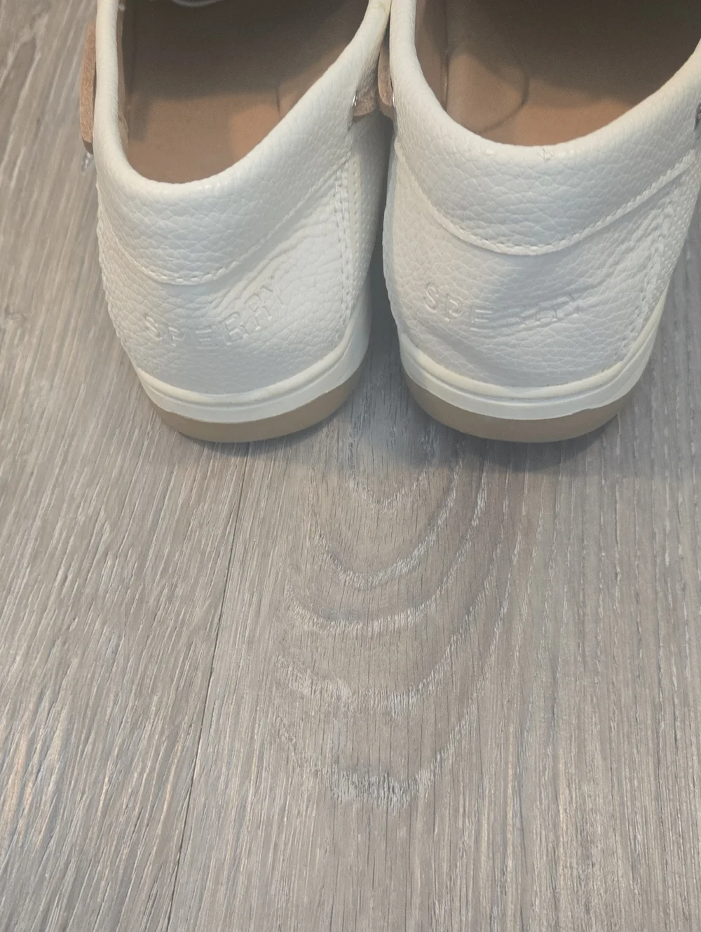 Sperry classic white
