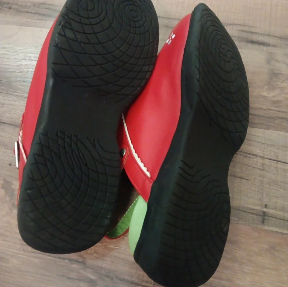 Hanna Andersson Red Kids Slippers with Animal Design