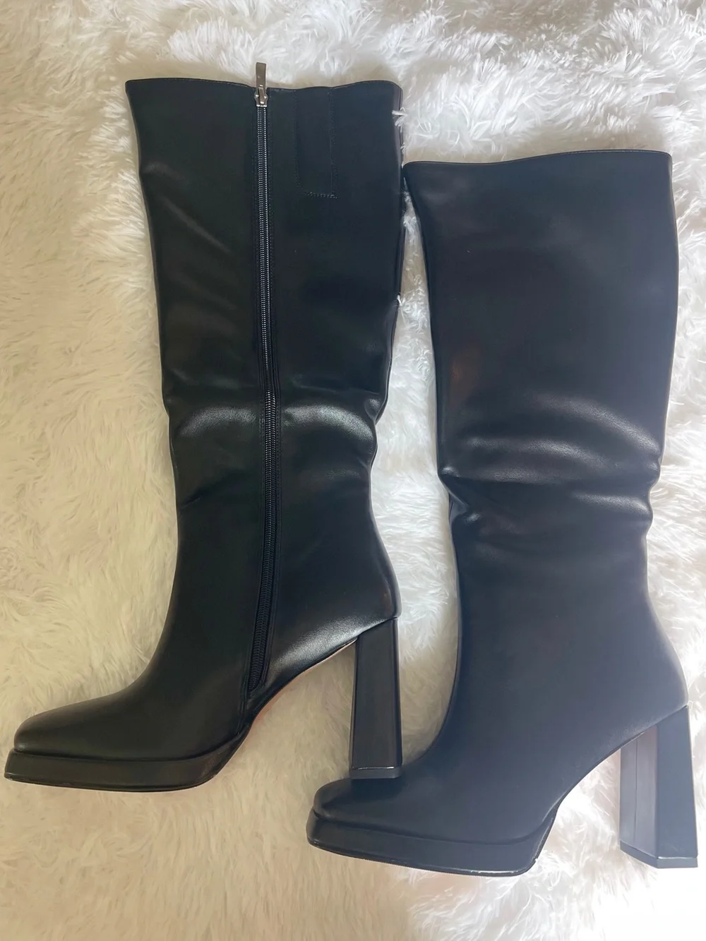 Mikarka modern black