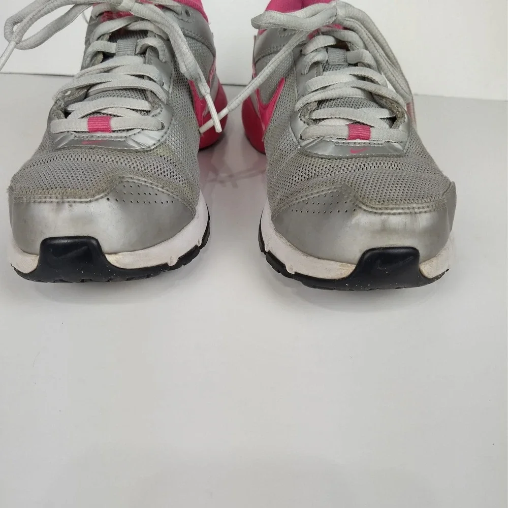 Nike dual fusion