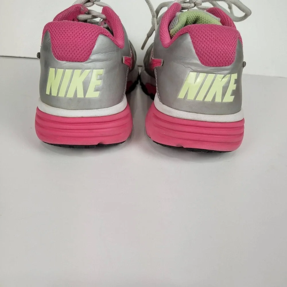 Nike dual fusion