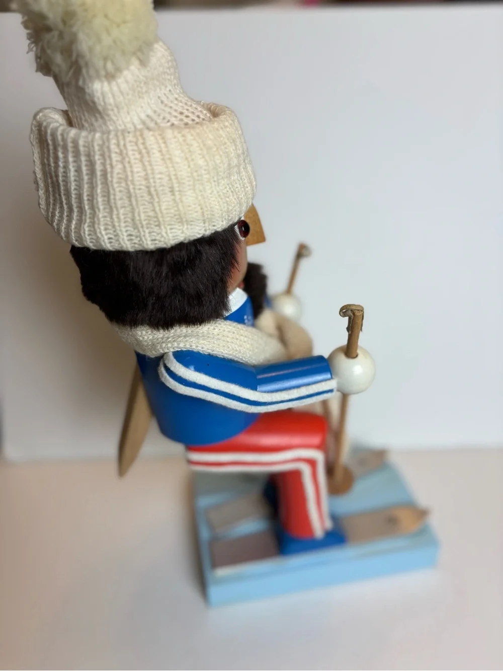 Steinbach “Big Skier” Nutcracker-18”Handmade Germany/Kurt Adler Collection/flaw