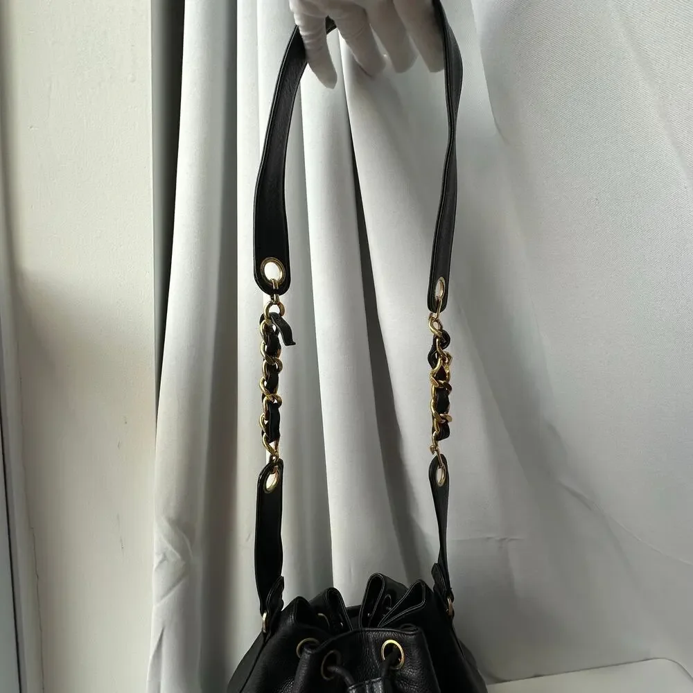 Chanel Vintage Caviar Drawstring Bucket Bag Black Leather Gold Hardware