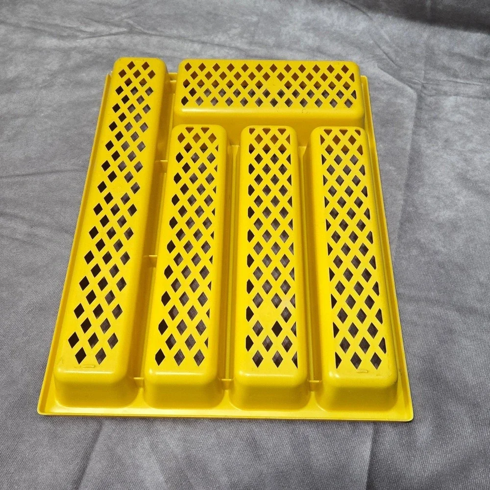 Vintage‎ Yellow Plastic 5 Section Divided Silverware Drawer Tray Retro Kitchen