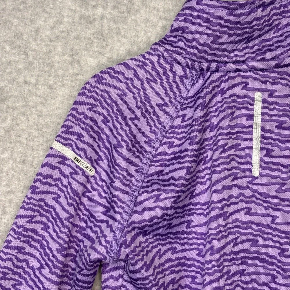Nike shown flaws sporty