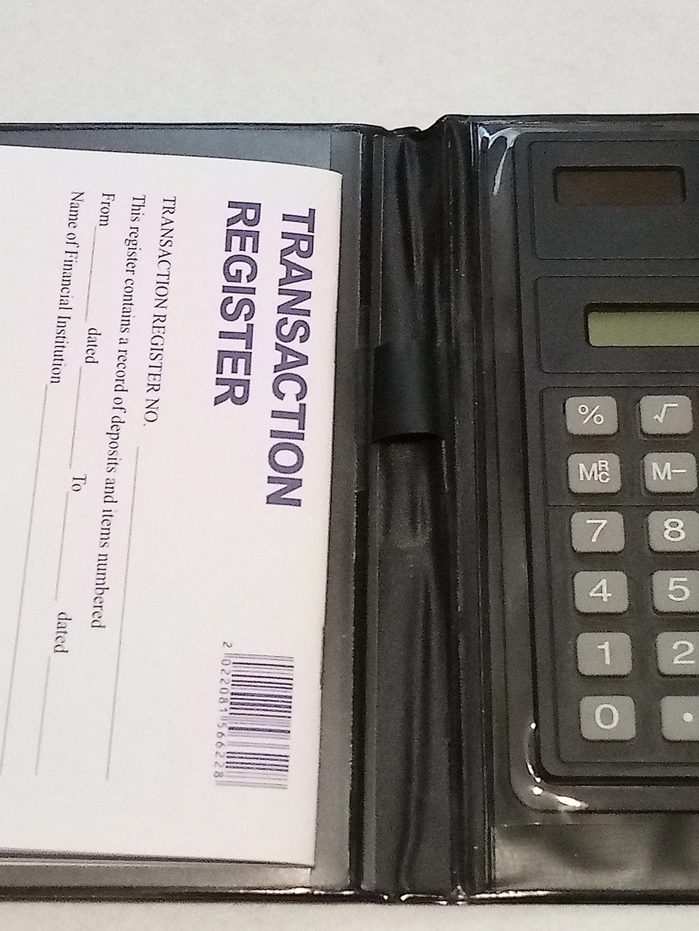 Retro Checkbook Wallet • Built‑In Calculator • Multi‑Pocket Organizer