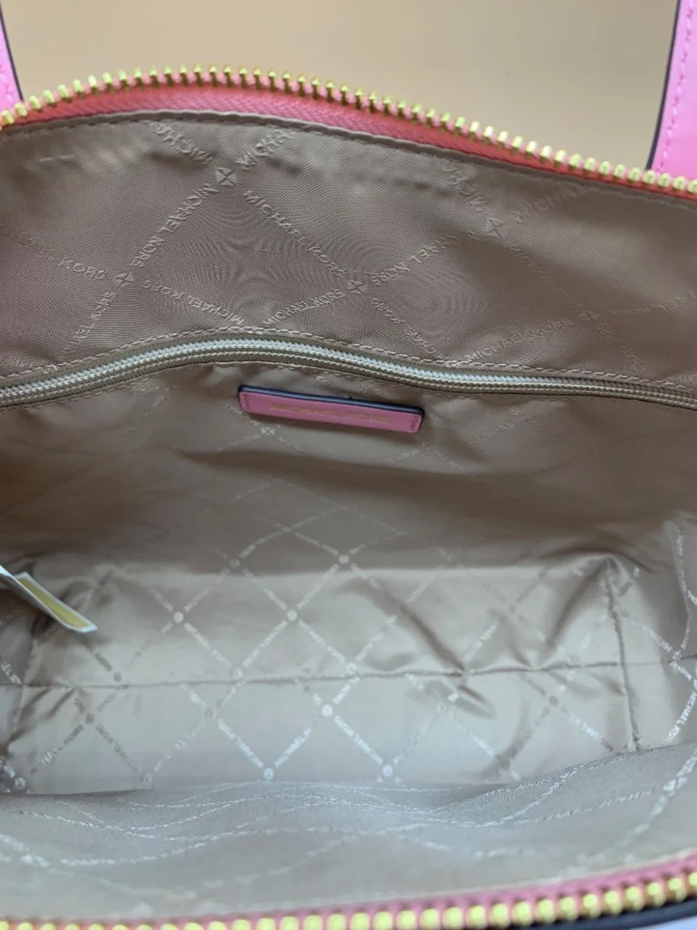 MICHAEL KORS Marilyn Medium Saffiano Leather Tote Bag