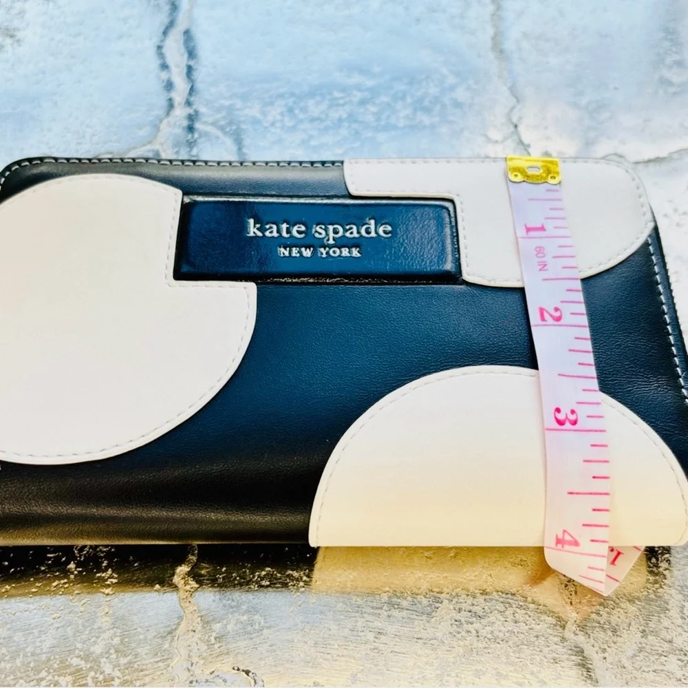 kate spade perfect so white