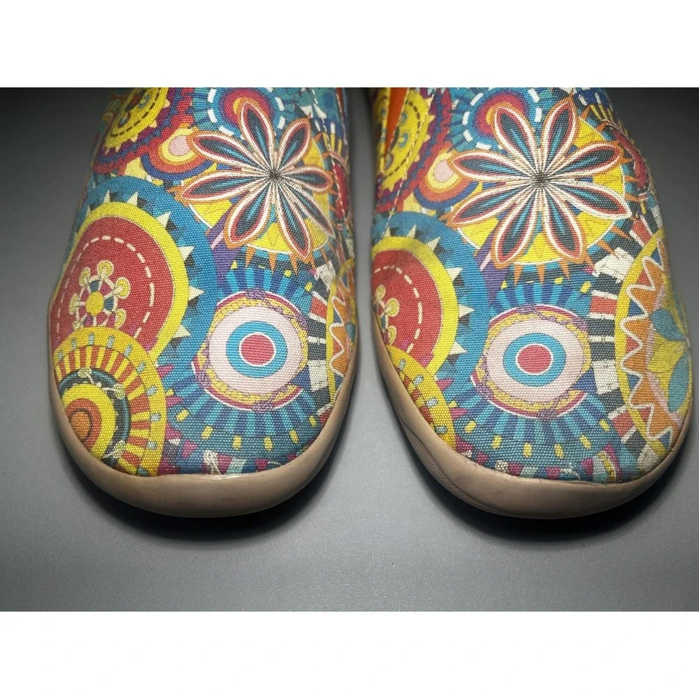 UIN brand style