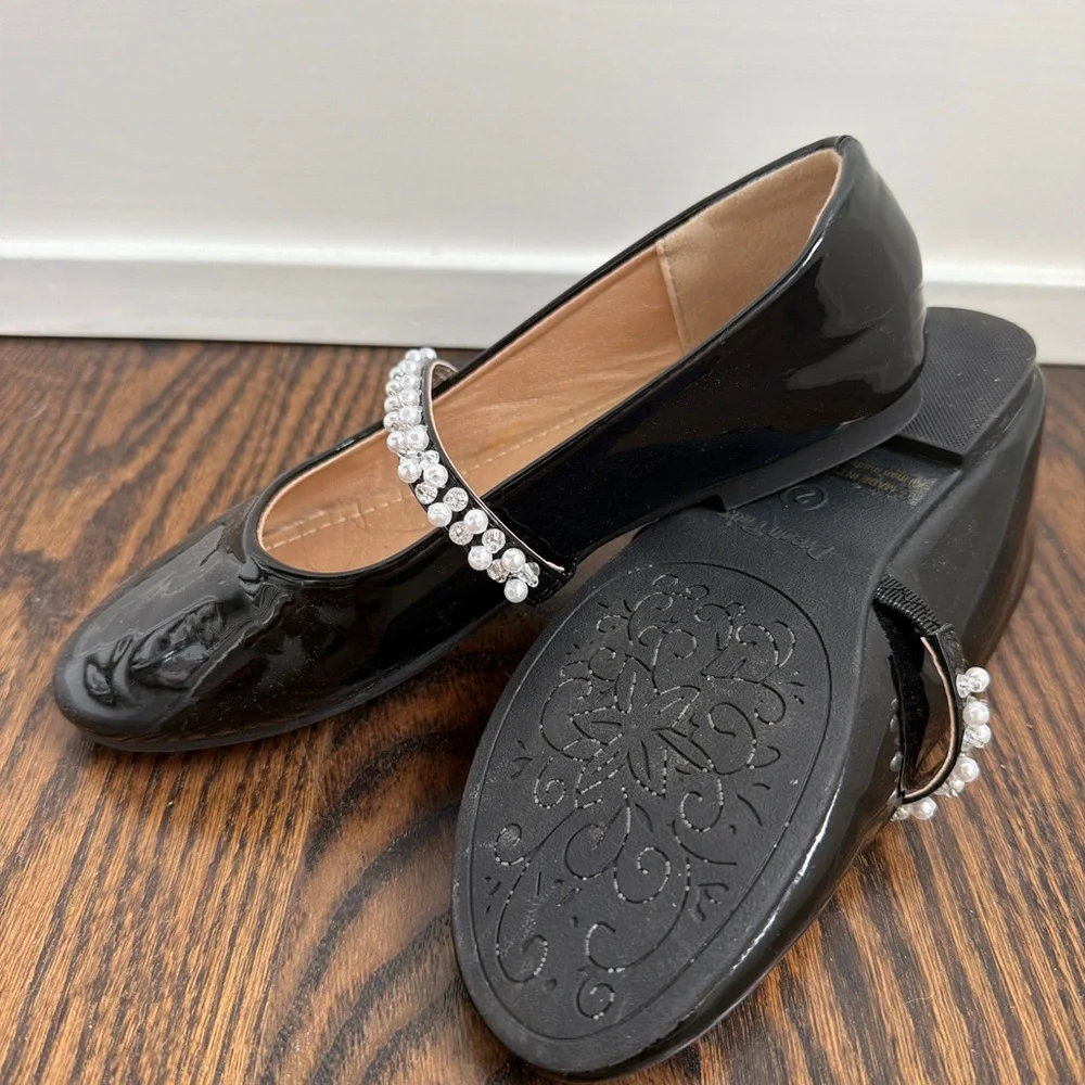Dream Pairs shiny patent