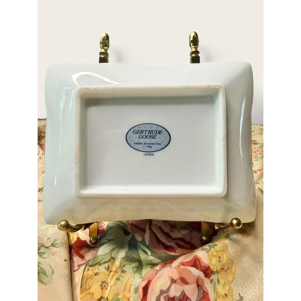 Vintage add touch