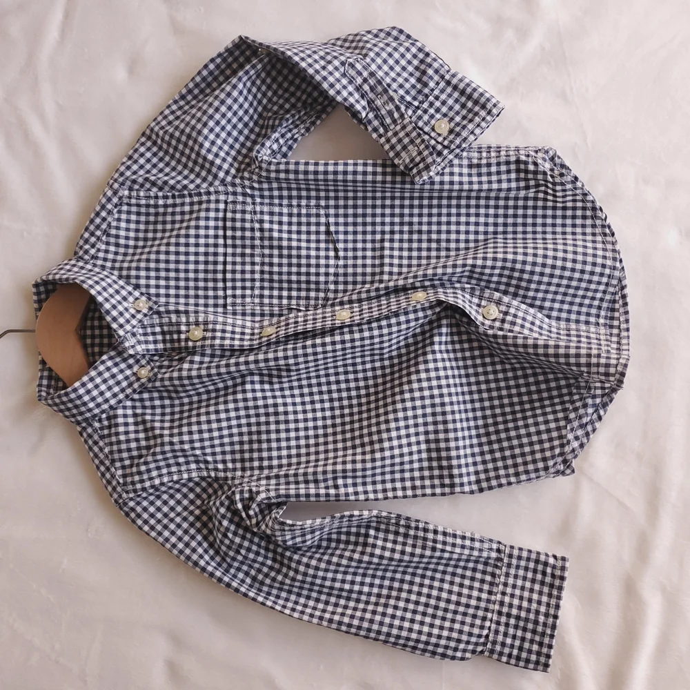GAP Classic Checkered Button-Up Shirt