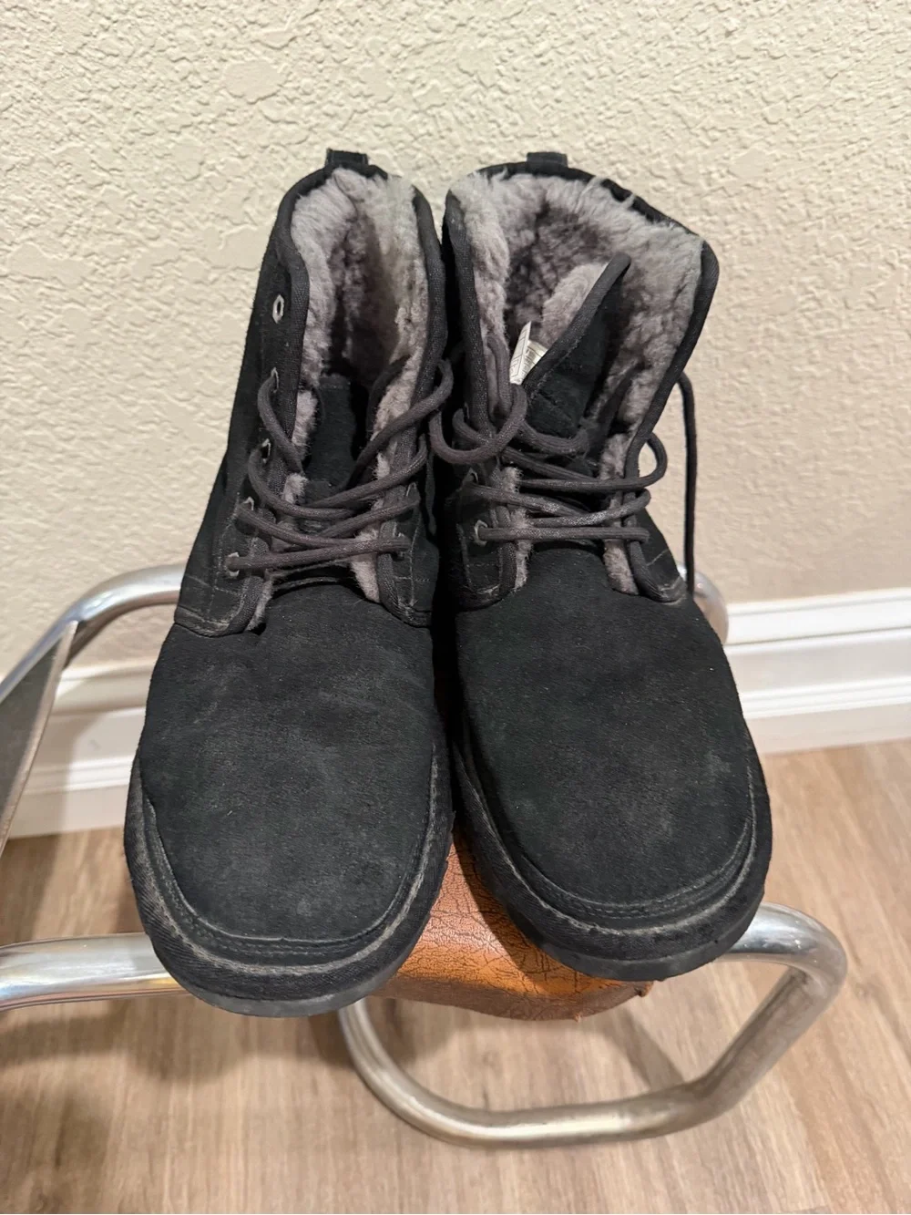 UGG classic chukka