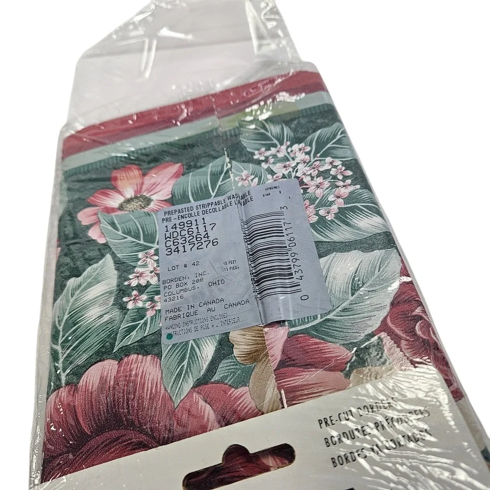 Wallpaper Border Floral Decorative Sculptured Edge Flowers 15 yds Total New Vtg