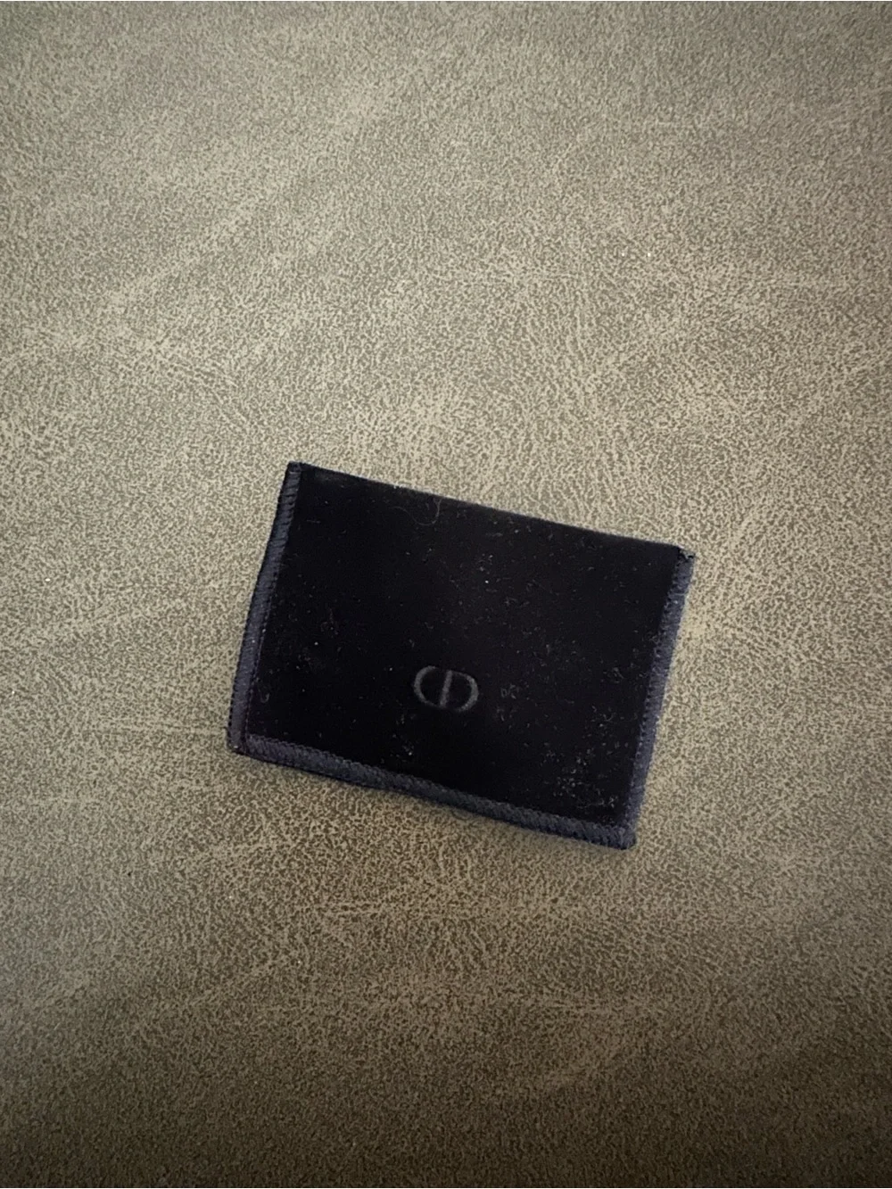 Dior soft pockets texture