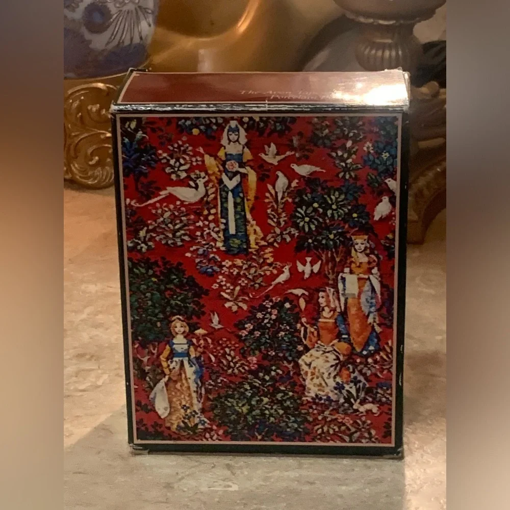 Avon new box