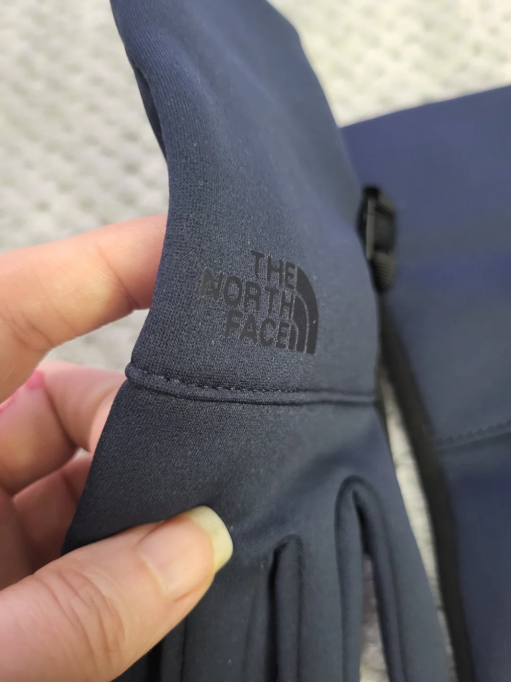 The North Face Navy Touchscreen Gloves Medium