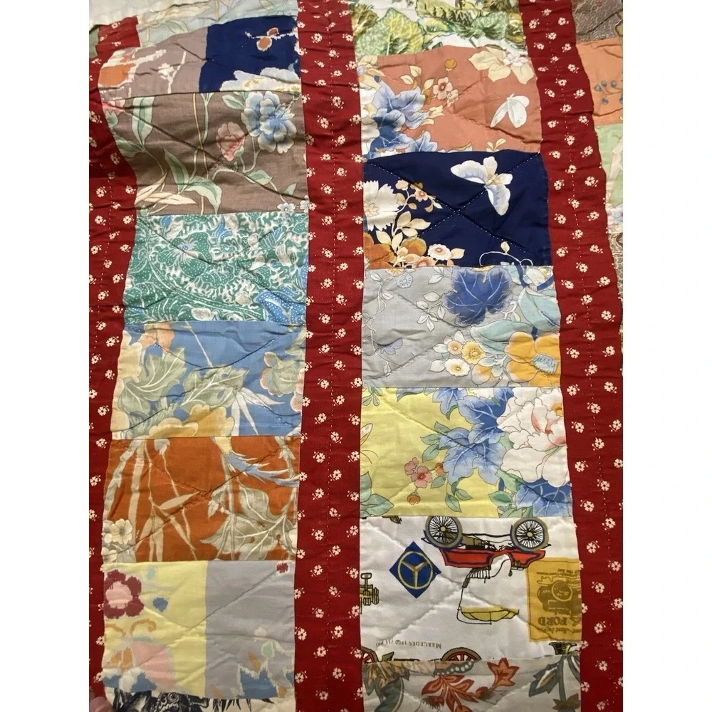 Vintage Handmade Hand Sewn Quilt 76x82