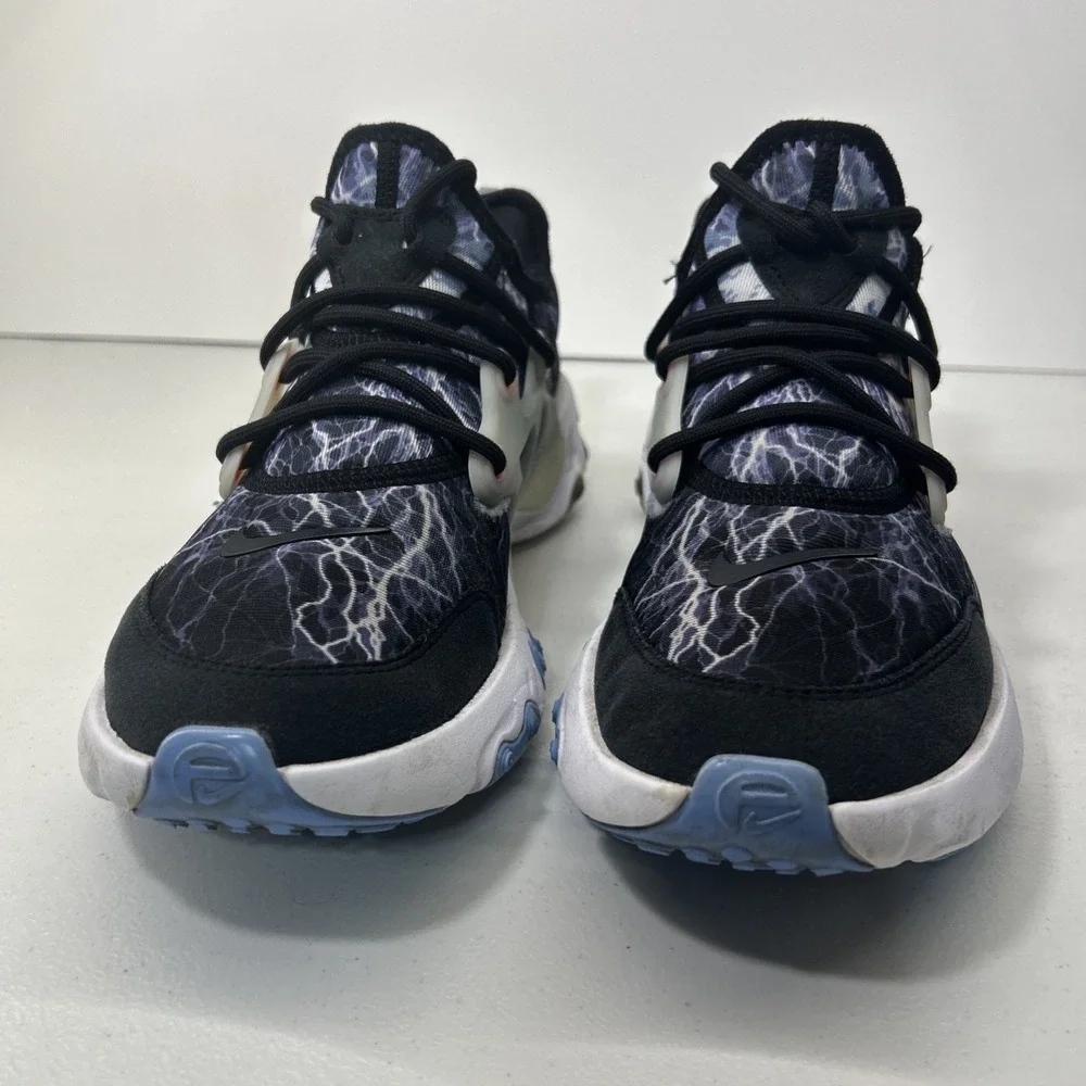 Nike these shoes