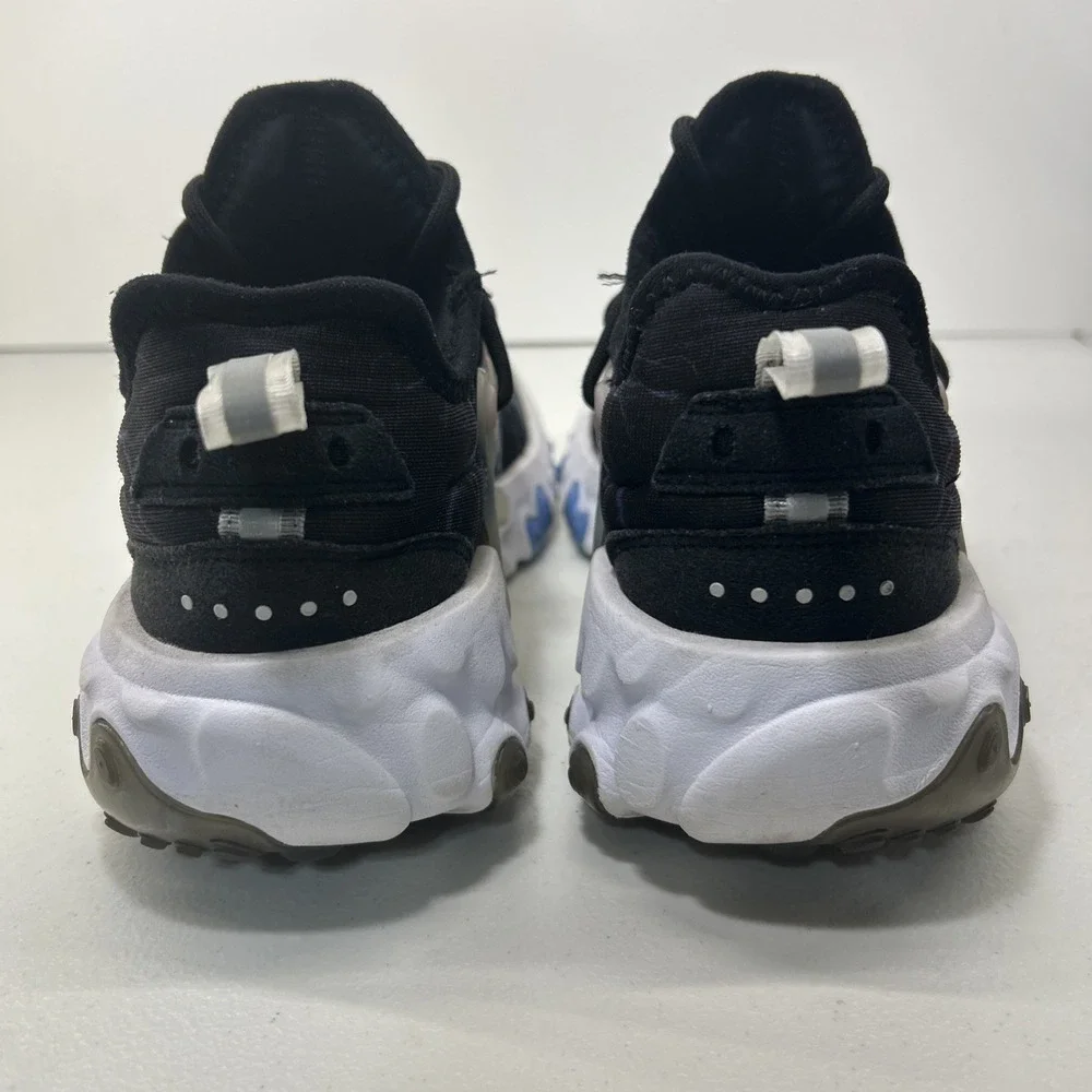 Nike these shoes
