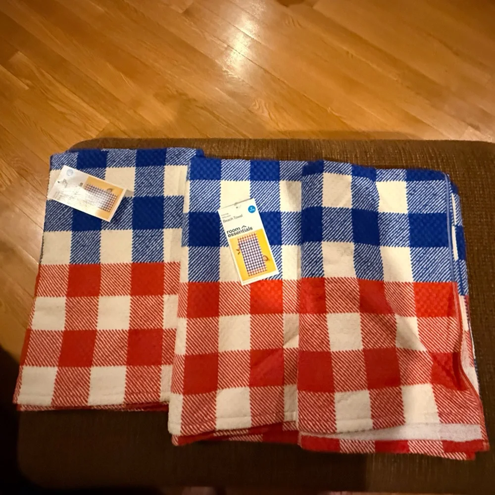ROOM ESSENTIALS Red and Blue Checkered 6 Foot Beach Towels (SET OF 3)