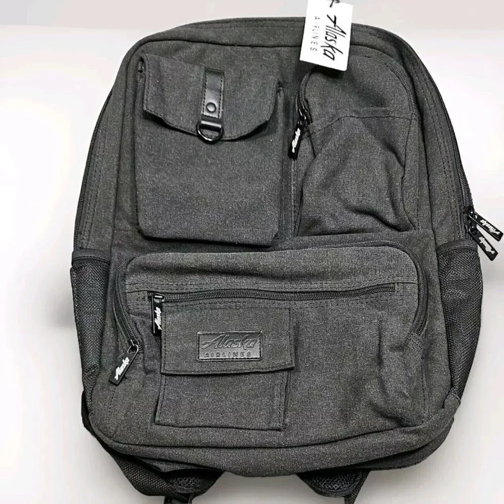 Alaska airlines backpack Bella Russo‎